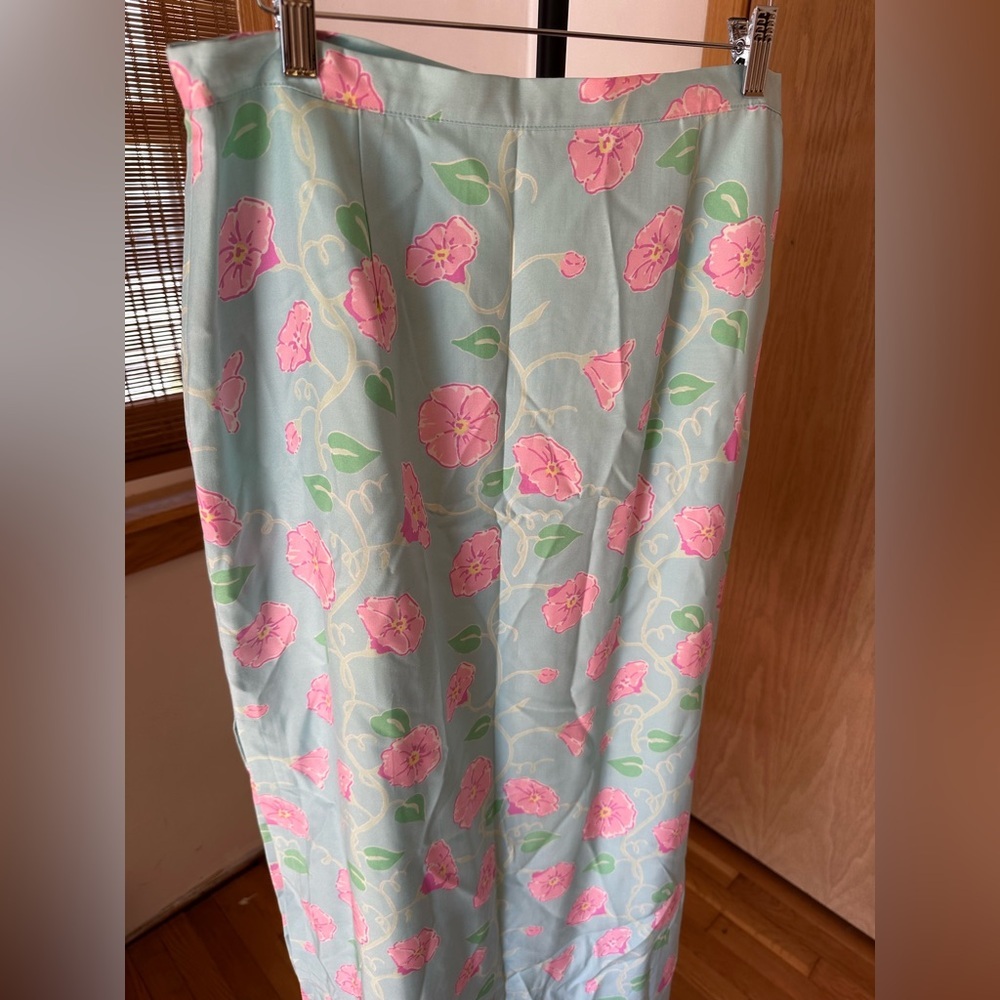 Lilly Pulitzer Maxi Skirt in Light Blue and Pink Floral - Picture 5 of 12
